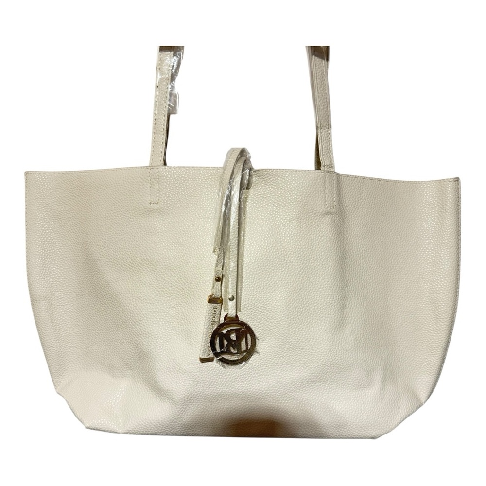 Badgley Mischka Off White Leather Shoulder Bag with Gold Chain Detail and Charm - Picture 5 of 7